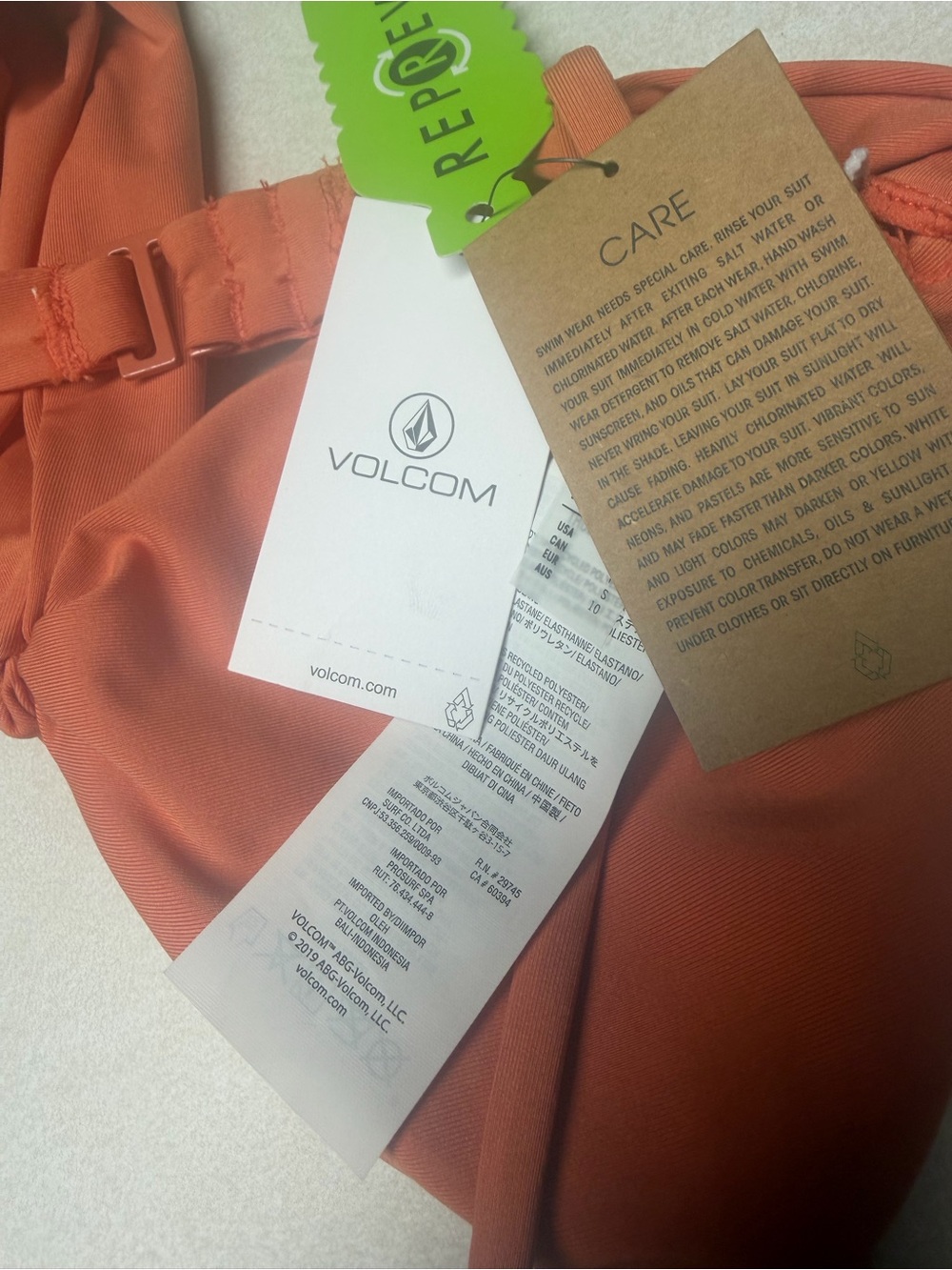 Volcom Coral Twist bikini top - Picture 8 of 8